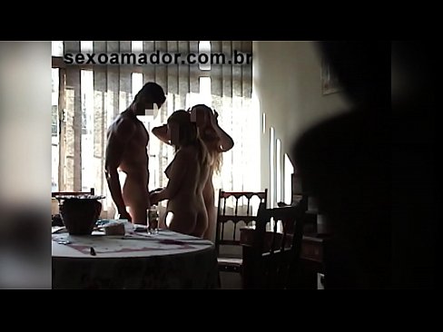 ❤️ Seksvriende nooi 'n reuse man en 'n drietal saam met hom ❤ Fok video  by porn af.filmepornonline.ru