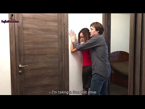 ❤️ Sexy makelaar ruk sensueel haar poes en naai terwyl sy haar woonstel verkoop - Krempai ❤ Fok video  by porn af.filmepornonline.ru