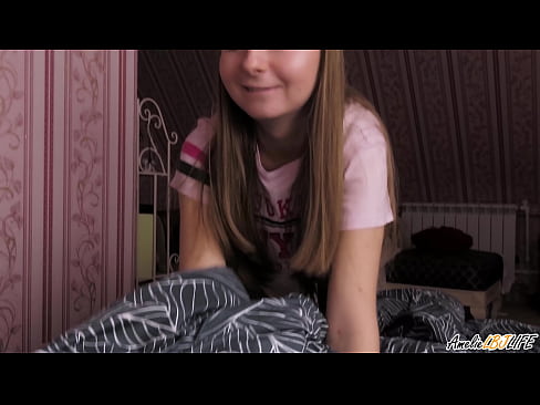 ❤️ Blondie suig haar BFF's diep en kry cum in haar mond ❤ Fok video  by porn af.filmepornonline.ru